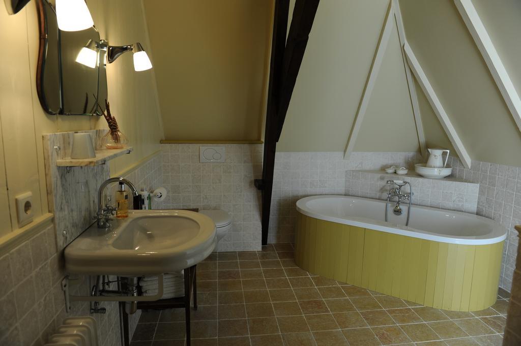 Moushouk Bed And Breakfast Oostwold  Esterno foto